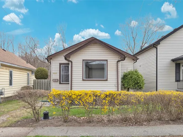2232 Charl Ave, Windsor, ON N8X 2A2