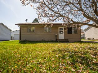 7824 Orion St, Loves Park, IL 61111