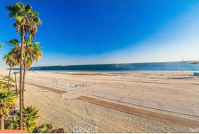1174 E Ocean Blvd #10 — Photo 35