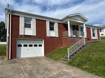 540 Hall St, Bridgeport, WV, 26330