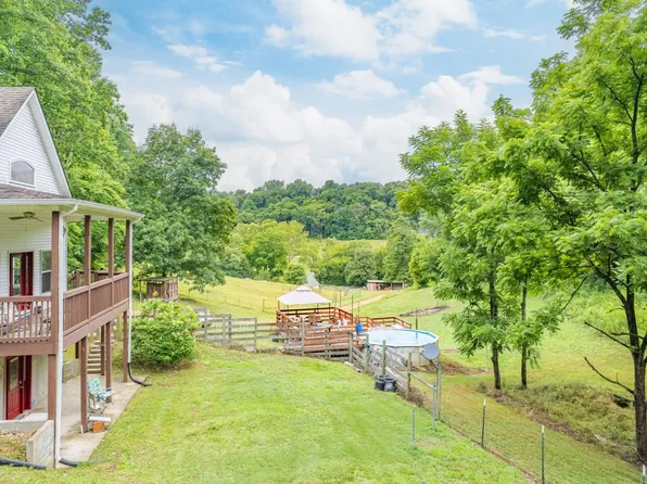 2650 Haywood Hollow Rd, Columbia, TN 38401