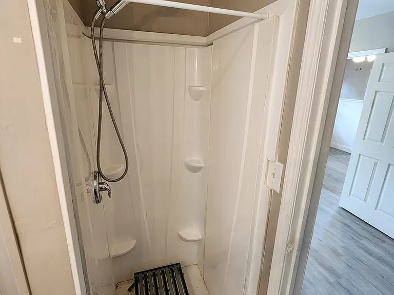 534 Park Ave — Photo 6