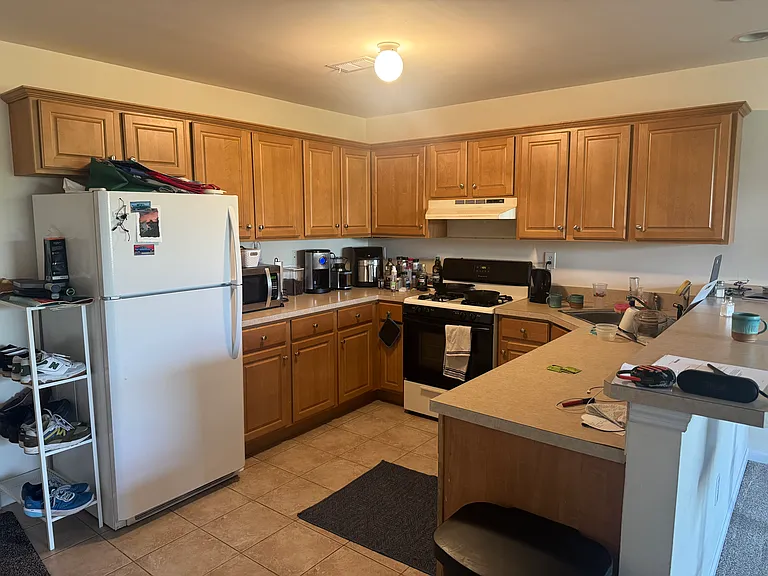 70 Monroe St #7C — Photo 7