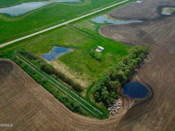 392nd St SE, Driscoll, ND 58532