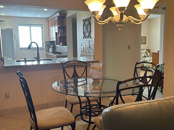 4th image of 10102 S Ocean Dr