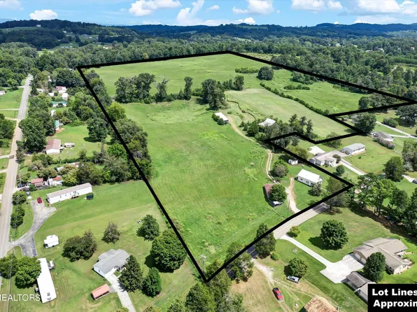 940 Thorngrove Pike, Strawberry Plains, TN 37871