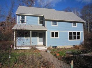 22 Mountain Laurel Path, Northampton, MA 01062