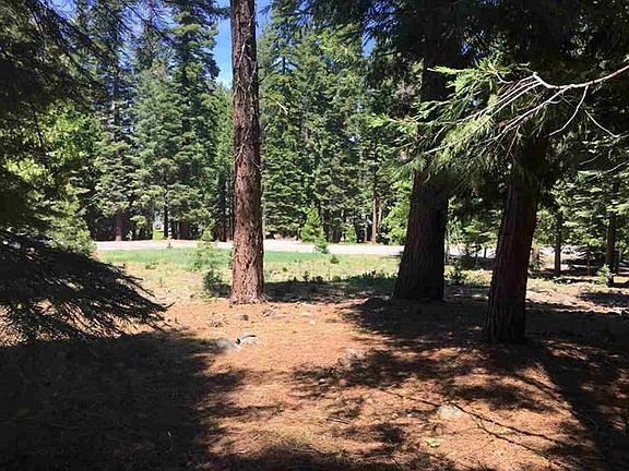 2nd image of 302 Lake Almanor West Dr