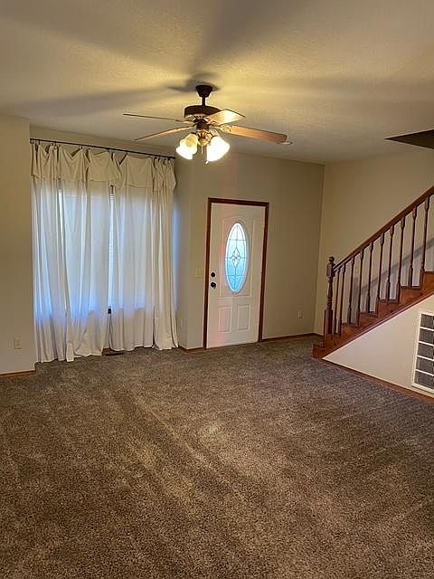 111 Monroe Ave NE APT D, Piedmont, OK 73078 | Zillow