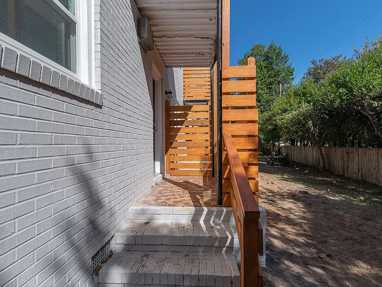 1602 Johns Rd #C — Photo 14
