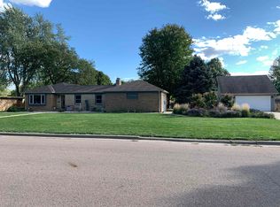 603 E 19th St, Yankton, SD 57078