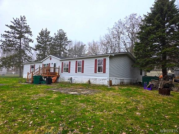 2nd image of 3041 Maple Ave