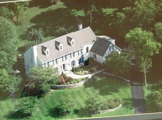 1009 Ballintree Ln, West Chester, PA 19382