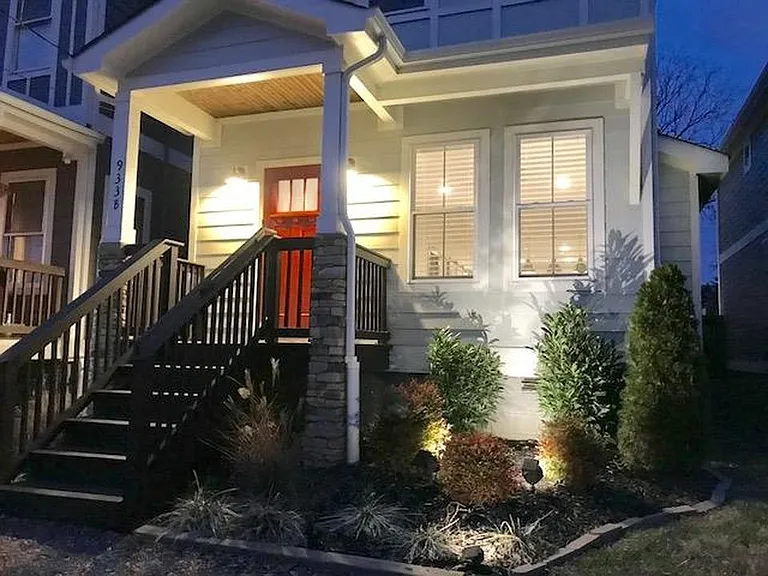 933B Thomas Ave — Photo 18