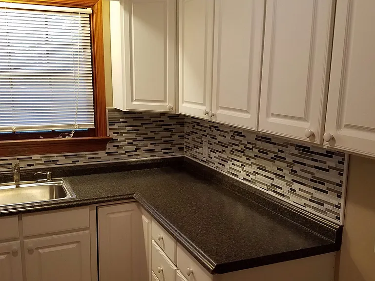 515 Meriwether Ave — Photo 5