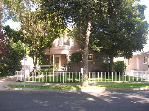 120 S Craig Ave Photo 1
