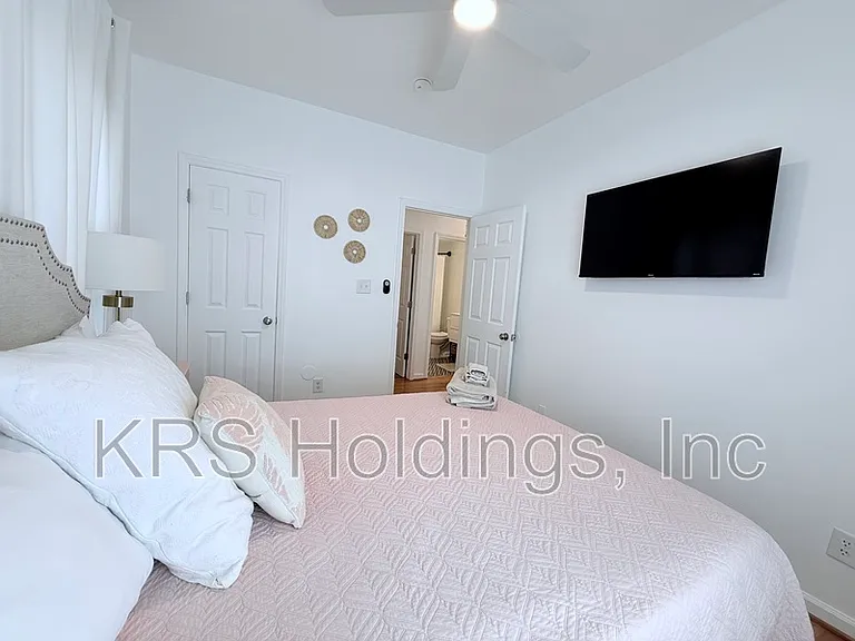 617 E Cabarrus St — Photo 13