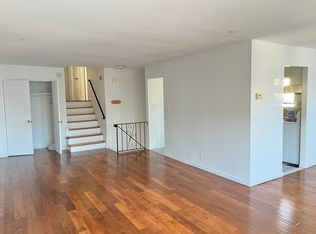 5739 225th St #2, Bayside, NY 11364