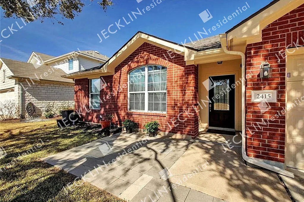 2415 Candle Ridge Trl — Photo 4