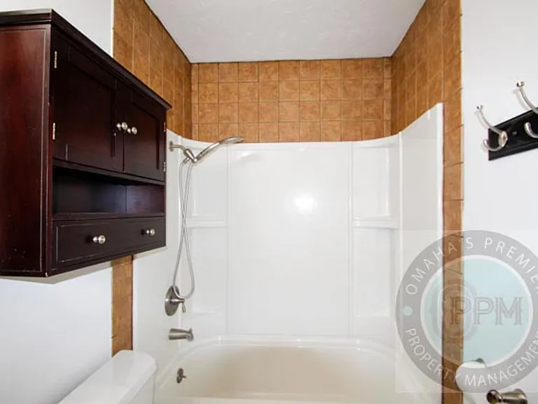 6204 S 140th Ave — Photo 11