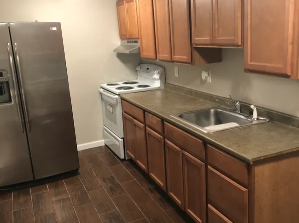 660 Main St APT 1, Peekskill, NY 10566