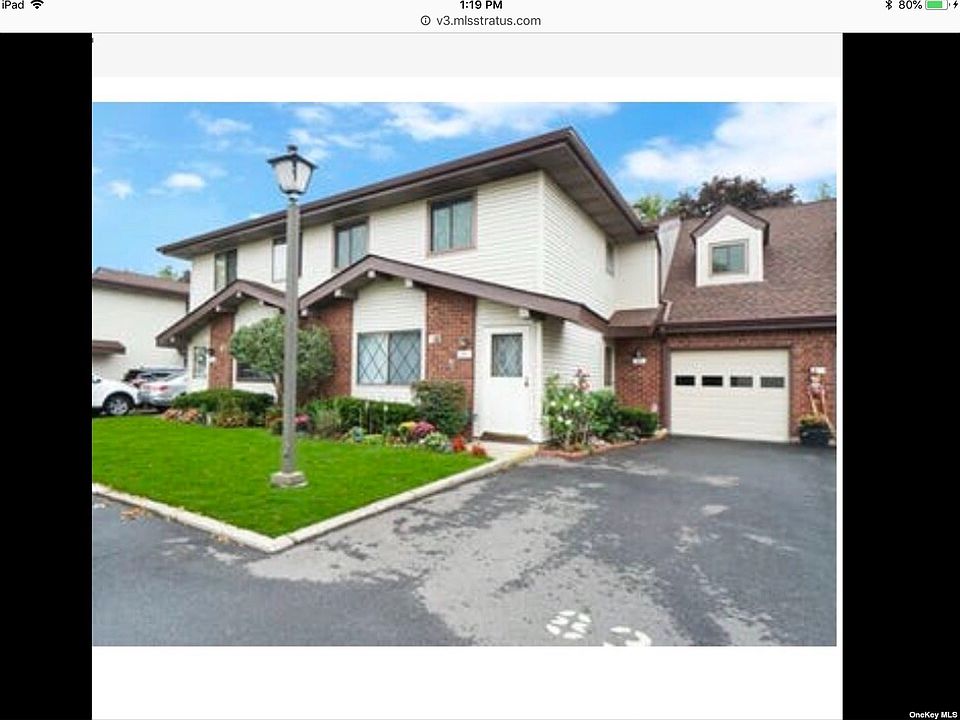 1st image of 83 Cambridge Dr W #83