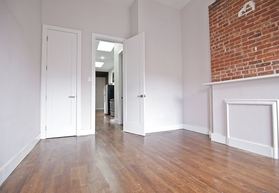 1st image of 73 Steuben St #4