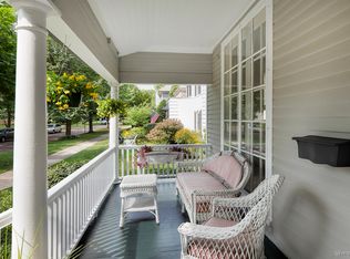 1720 Walnut Ave, Wilmette, IL 60091