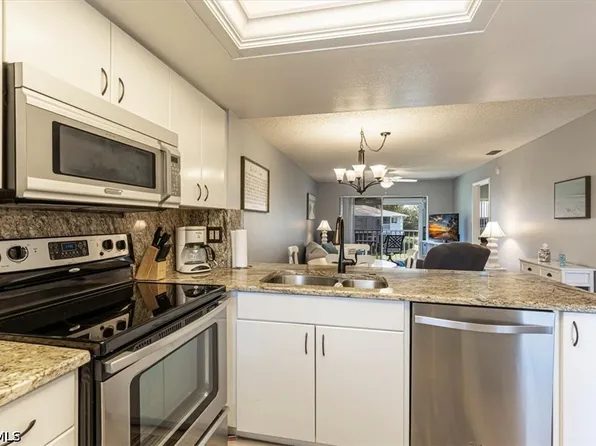 8180 Summerlin Village Cir Unit 708, Fort Myers, FL 33919