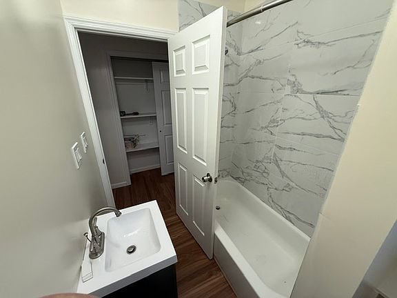 2nd image of 468 Springfield Ave APT 1