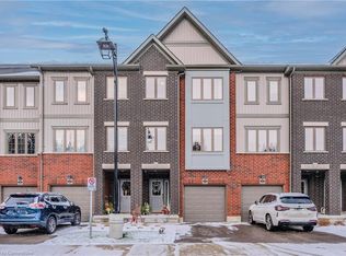 311 Woolwich St #44, Waterloo, ON N2K0H4
