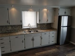 1411 W Kings Hwy, Gap, PA 17527