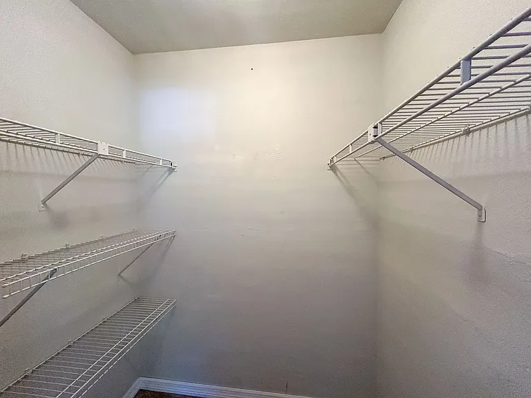 2508 SW 35th Pl #G38 — Photo 20