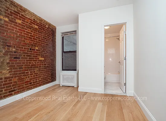 Rented by Copperwood Real Estate | media 13