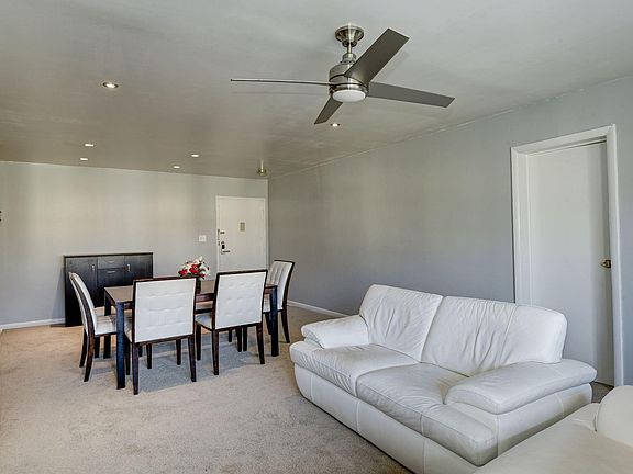 5th image of 7420 Lakeview Dr APT 402