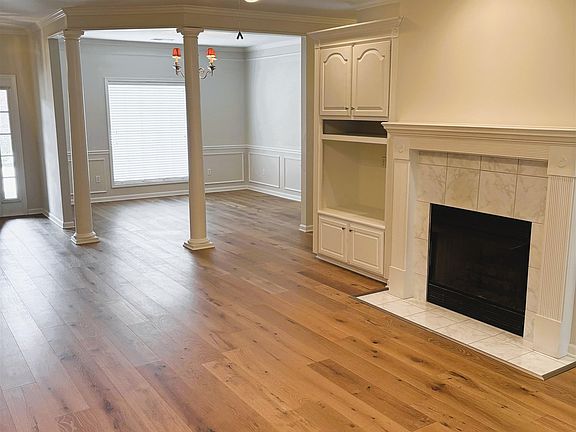 4th image of 176 Breckenridge Ct