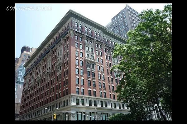 Rented by Compass | media 17