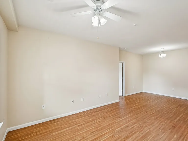 The Enclave Apartments — Photo 24