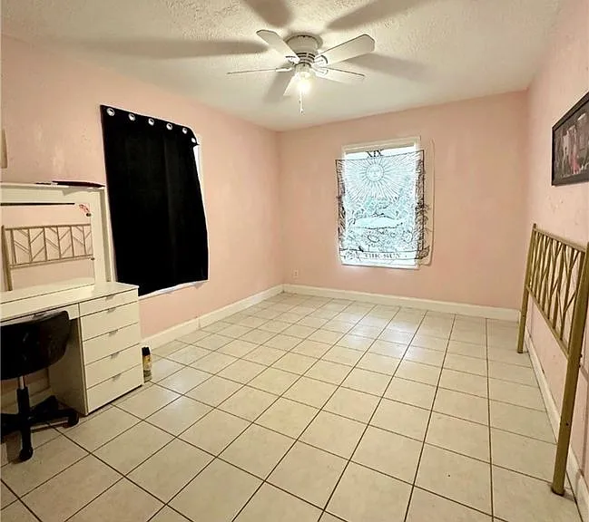 805 E Anderson St — Photo 7
