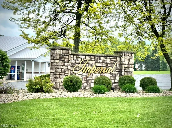 3016 Robinwood Dr SW, Warren, OH 44481