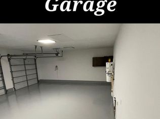 401 Appomattox Dr, Springfield, IL 62711