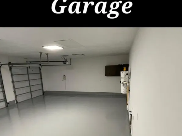 401 Appomattox Dr, Springfield, IL 62711