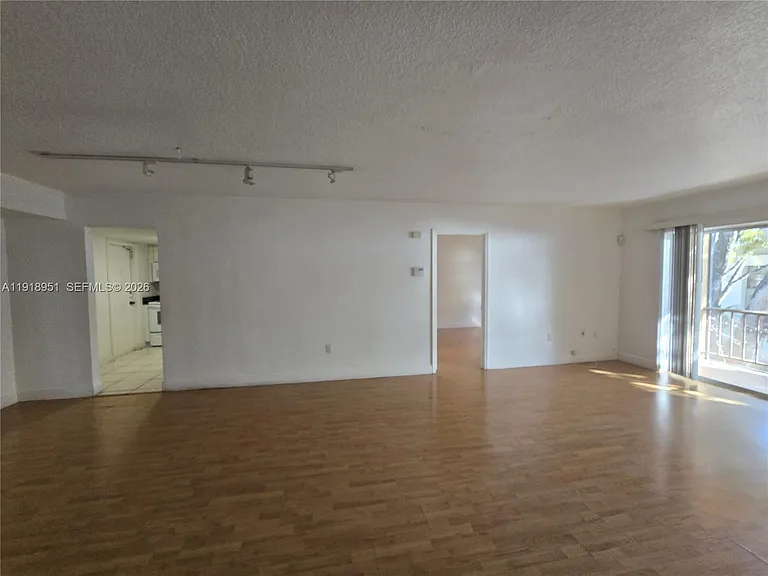 7925 SW 104th St #201-E — Photo 16