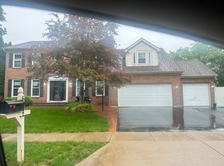 6642 Wisteria Cir, Dublin, OH
