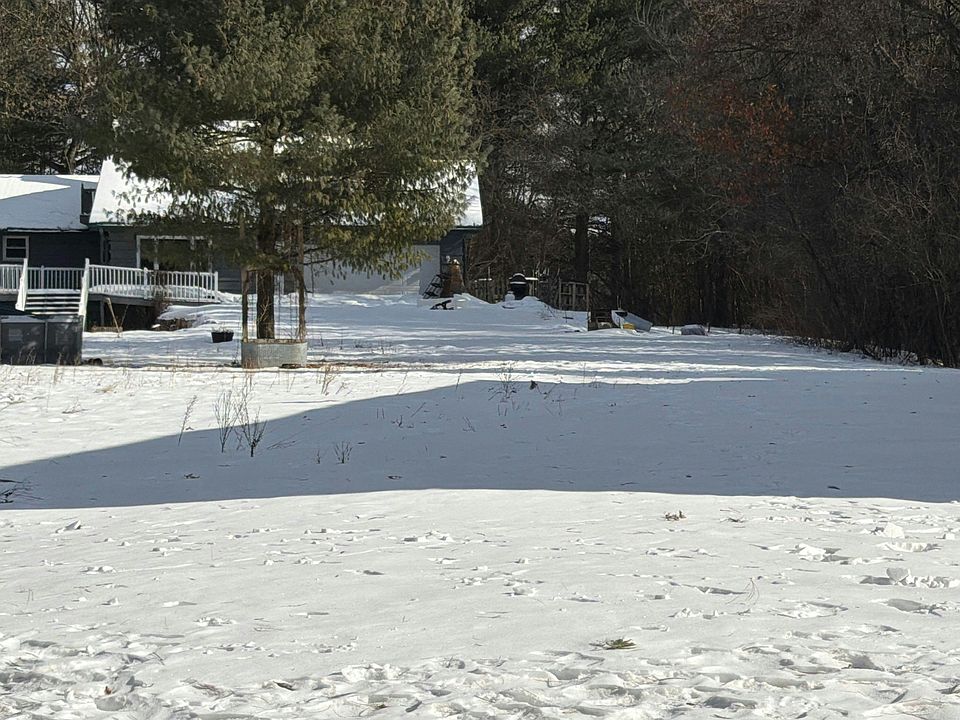 2nd image of N6480 Mork Rd