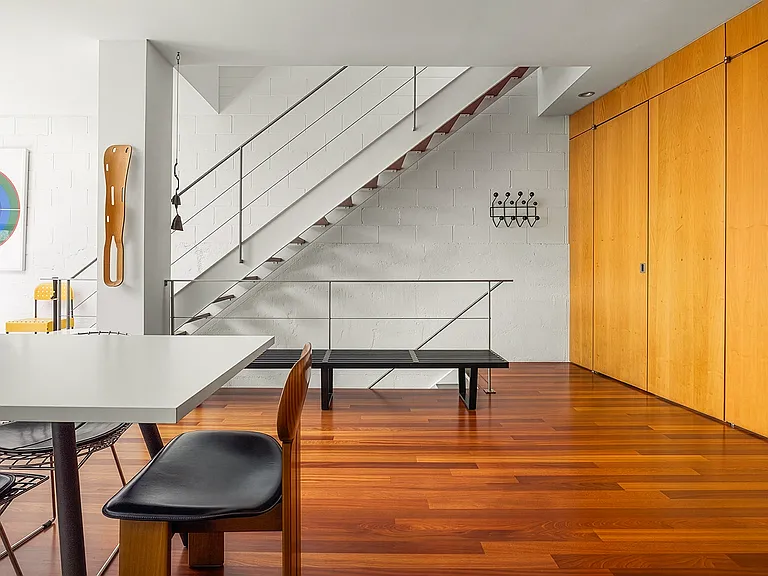 113 2nd St #2 — Photo 7