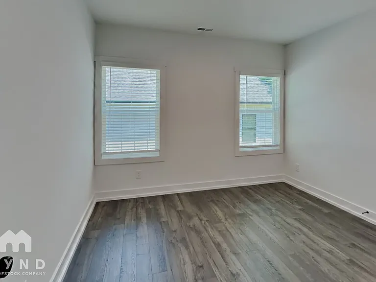 1023 Trembeth Dr — Photo 8