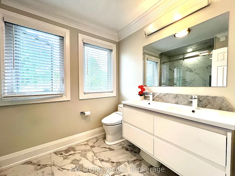 128 Palomino Dr — Photo 36