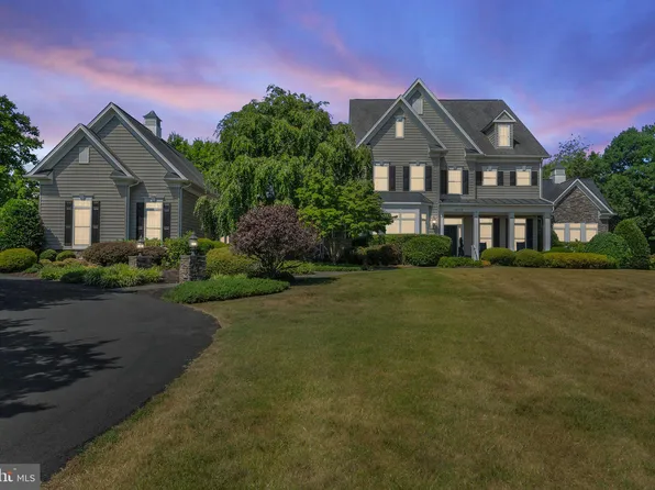 16755 Birdham Dr, Hamilton, VA 20158
