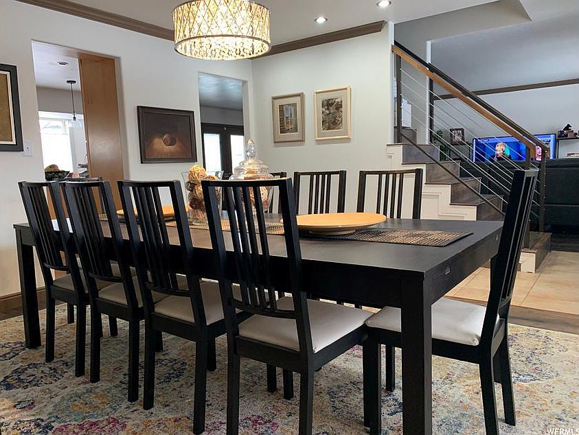 Dining room connects to the kitchen and living room, allowing great traffic flow for entertaining.